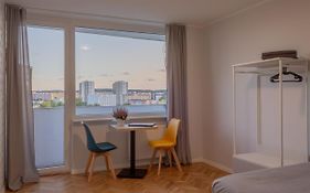 INITIUM rooms - Pokoje na wynajem - Obrońców Wybrzeża 4D